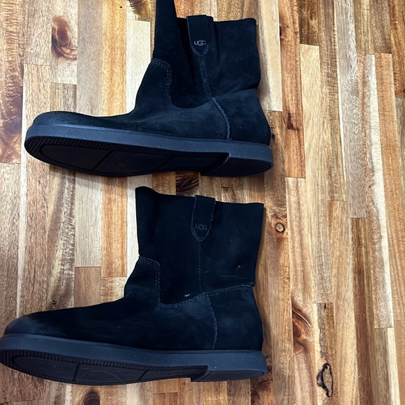 UGG Women's Josefene Black Suede Pull On Slouchy Ankle Boots 1130527 Size 7 38 - Picture 3 of 9